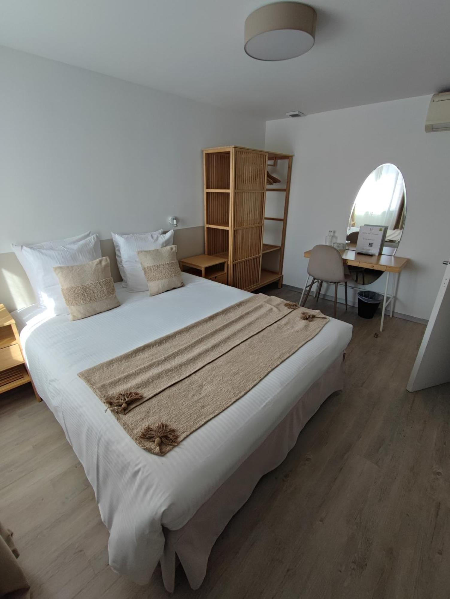 Logis Hotel De La Clape Narbonne-Plage Ngoại thất bức ảnh